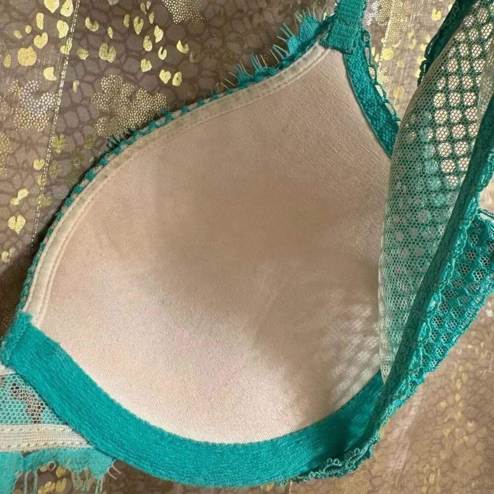 Victorias Secret Teal Lace Rhinestone Dream Angels‎ Push Up Bra 32B